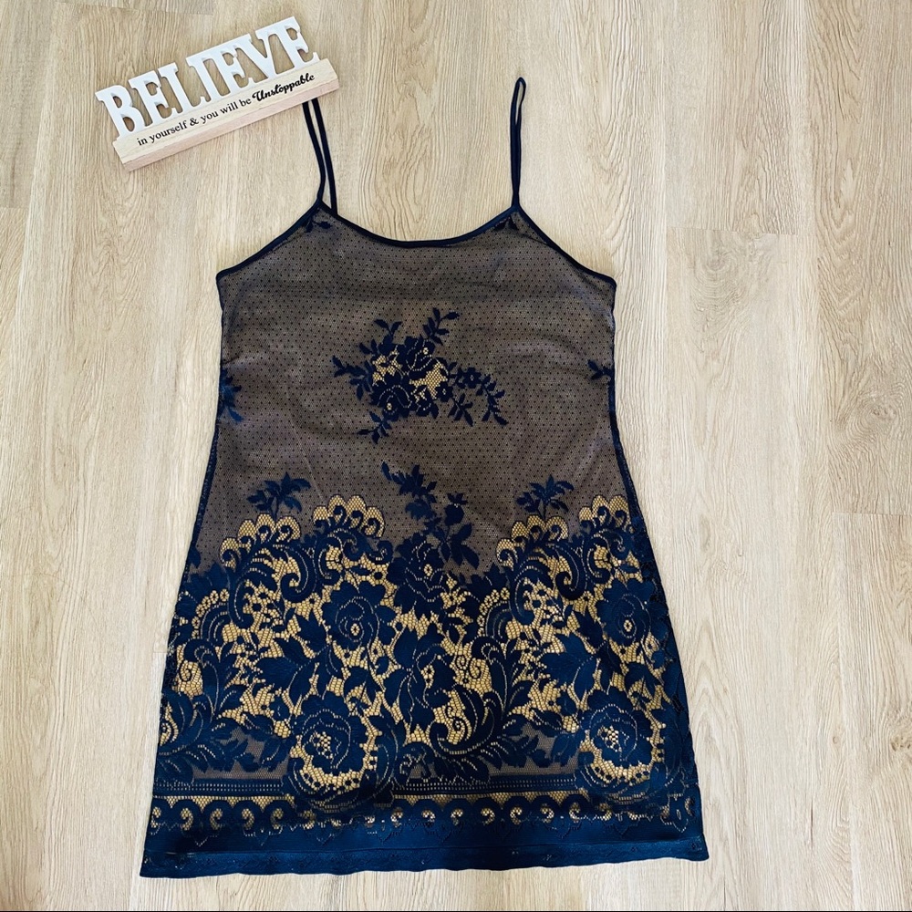 3 for $20 🔥 Le Boudoir vintage night lingerie